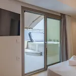 Notos Boutique Apartments 3